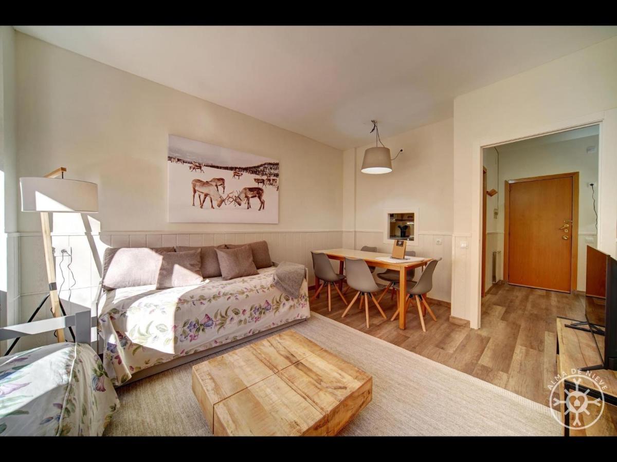 Ferienwohnung Maladeta De Alma De Nieve Baqueira Beret Exterior foto