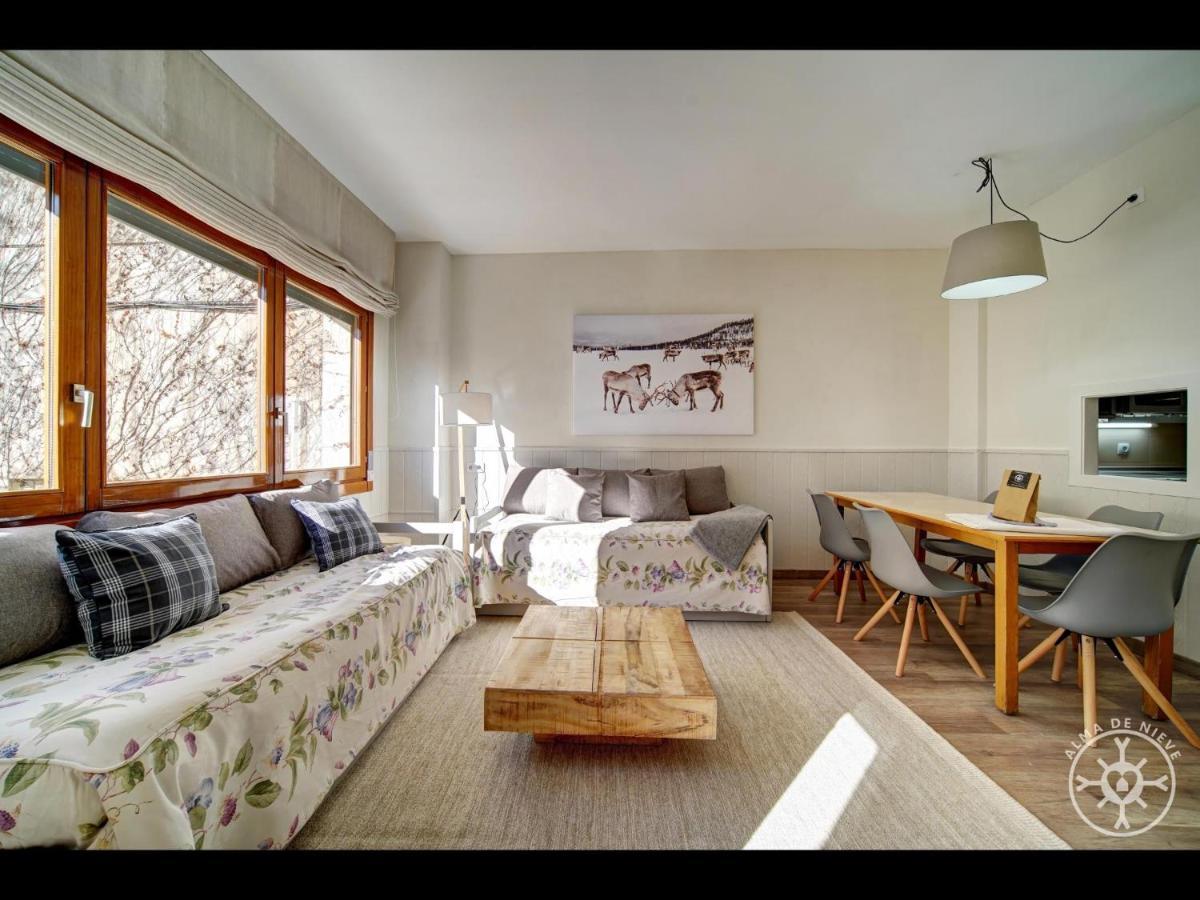 Ferienwohnung Maladeta De Alma De Nieve Baqueira Beret Exterior foto